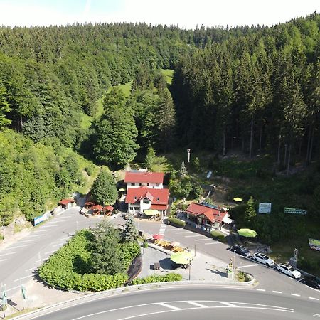 Hotel & Gasthaus Sterngrund Zella-Mehlis Bagian luar foto